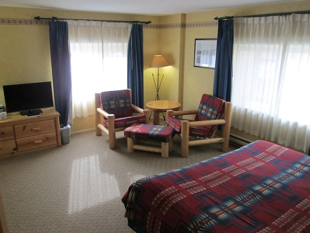 Brewster Mountain Lodge Banff Hotel