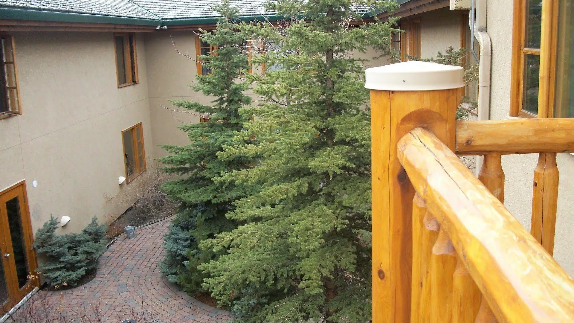 Brewster Mountain Lodge Banff 3*,  Canada
