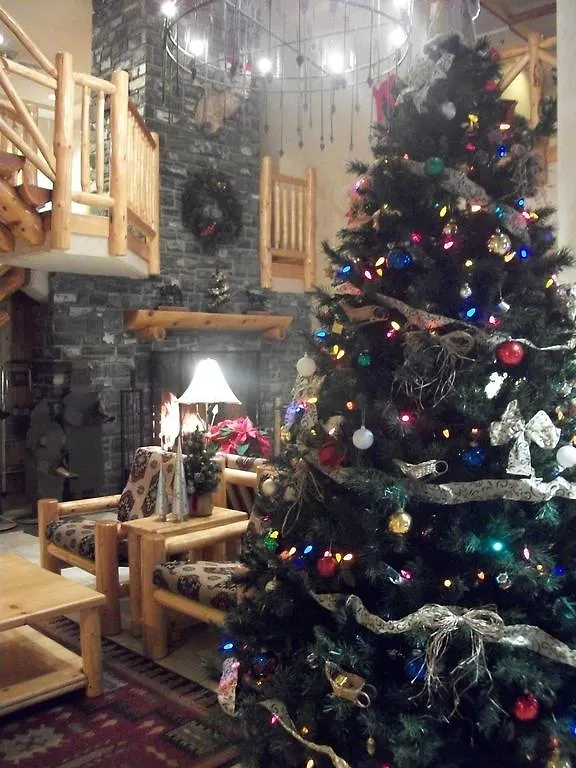 Brewster Mountain Lodge Banff