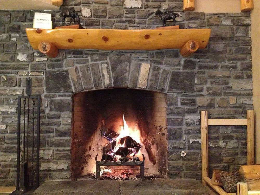 Brewster Mountain Lodge Banff