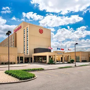 Sheraton Airport & Conference Centre 4*, Toronto Kanada